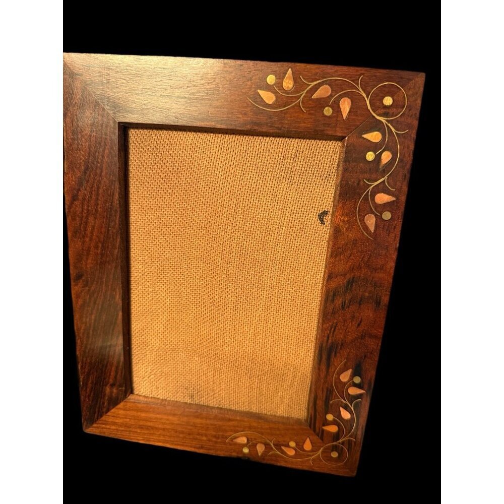 Hand Made Wooden Photo Frame With Inlay - Picture 4 of 9